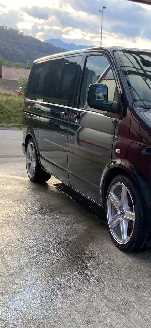 Volkswagen T5 California Multivan 4Motion Grün - 1