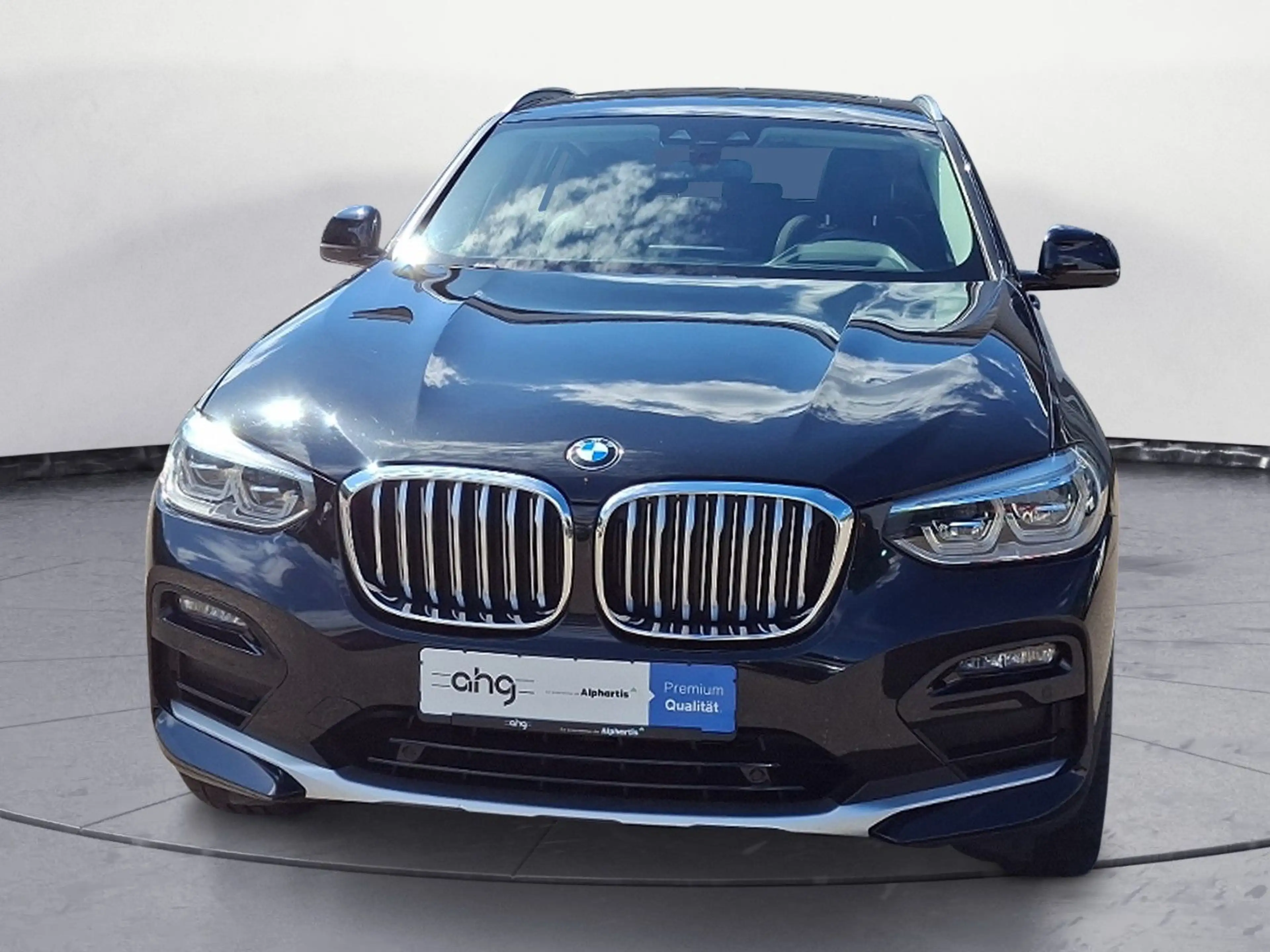 BMW X4 xDrive30i AT xLine Innovationsp. Sport Aut. — photo 6
