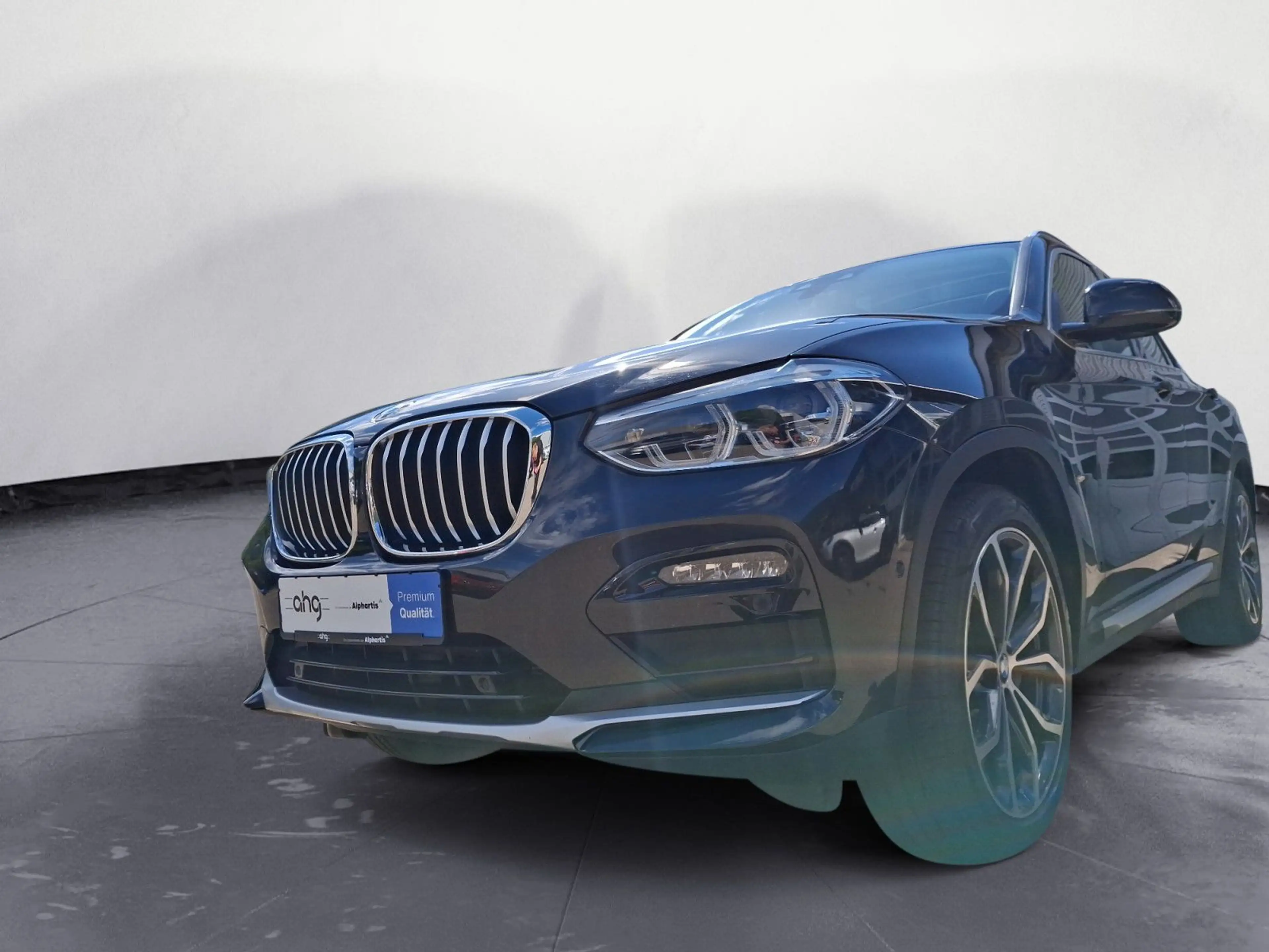 BMW X4 xDrive30i AT xLine Innovationsp. Sport Aut. — photo 12