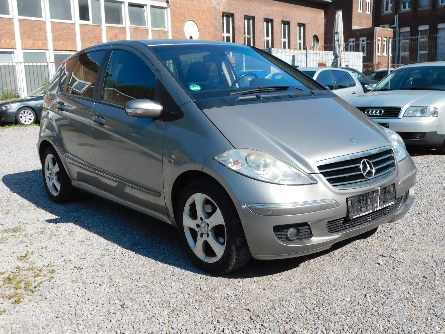 Mercedes-Benz A 170 Avantgarde/ALU /PDC Grau - 1