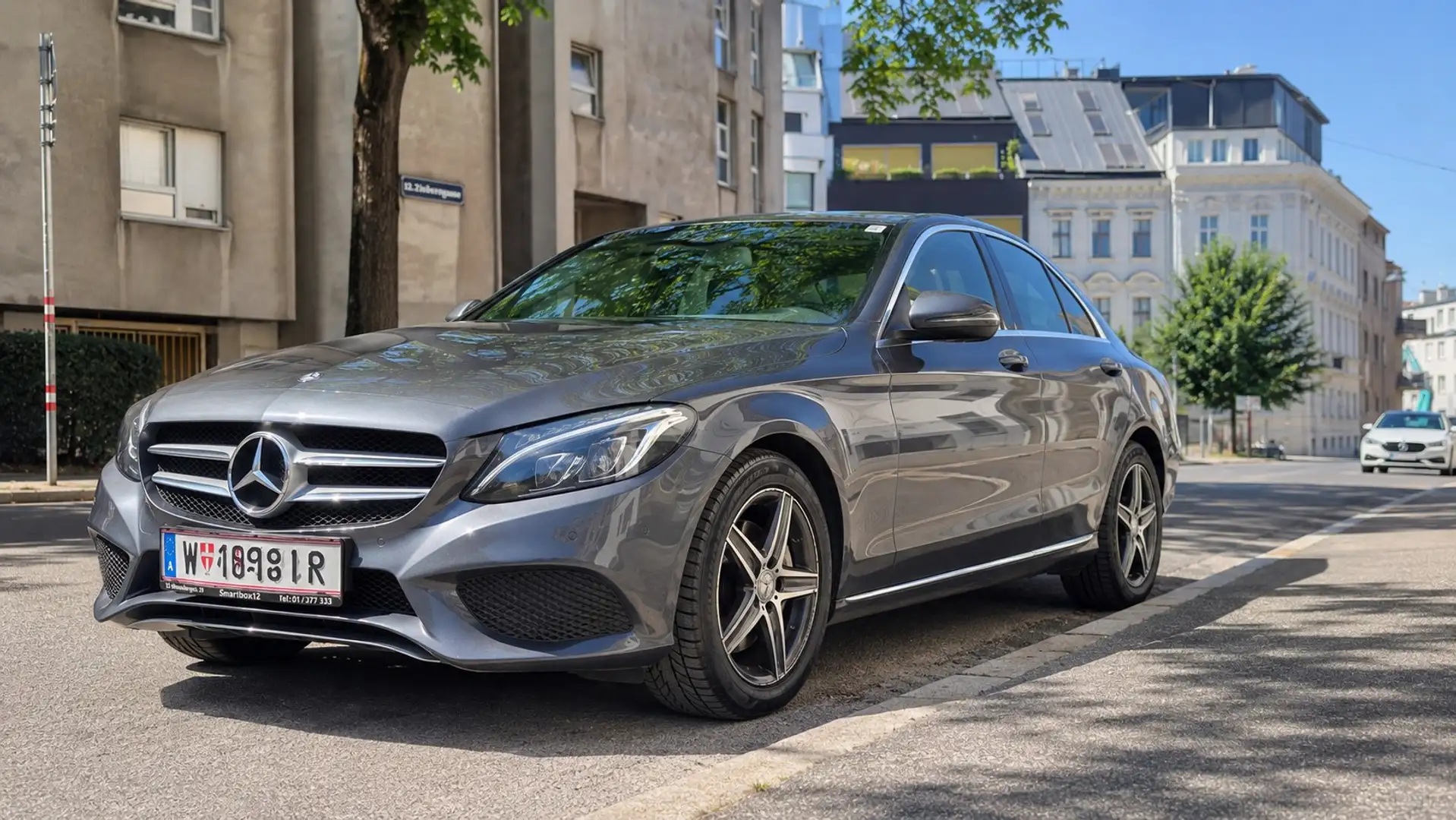 Mercedes-Benz C 180 C 180 d Aut. Grau - 1