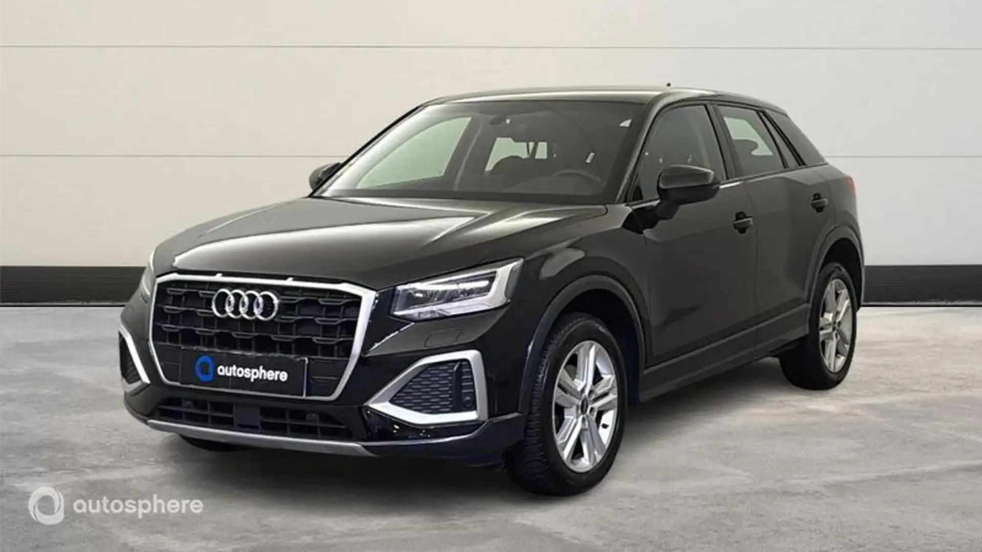 AUDI Q2