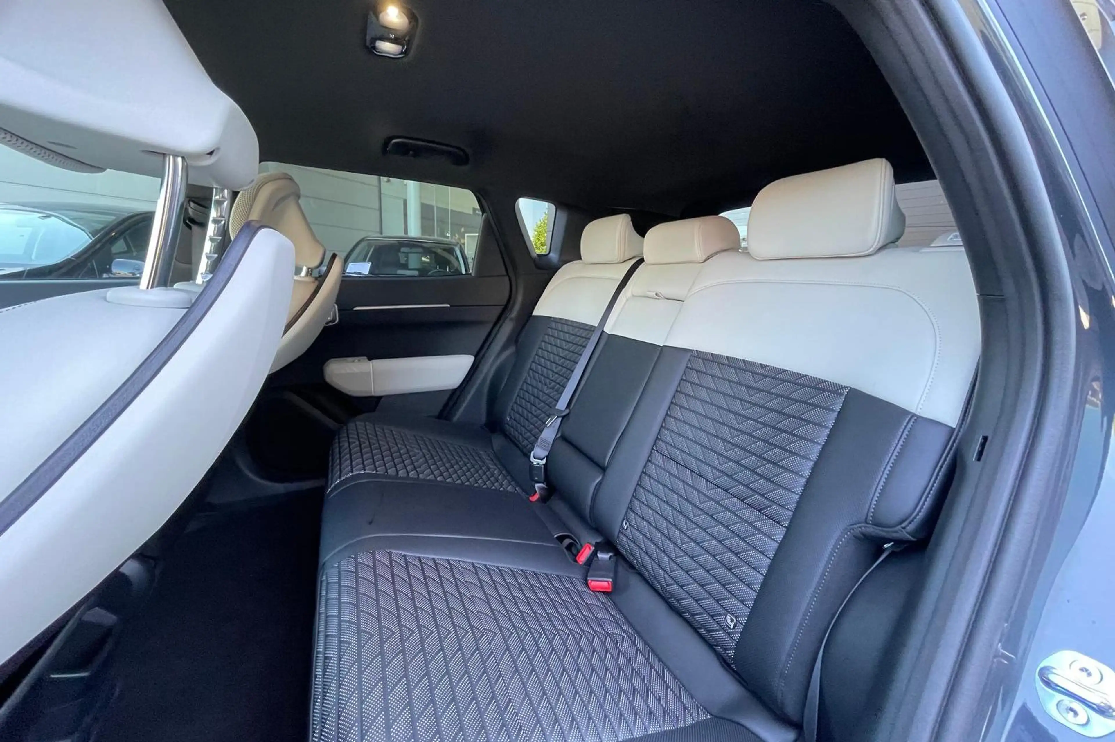 Kia EV4 GT-Line Business Edition 81.4 kWh | Alleen beschik — photo 13