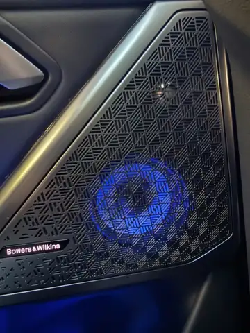 BMW M5 AHK+LED+Navi+Pano+SD+SHZ+3xKlima+4xSHZ+Kam. Ansicht 11