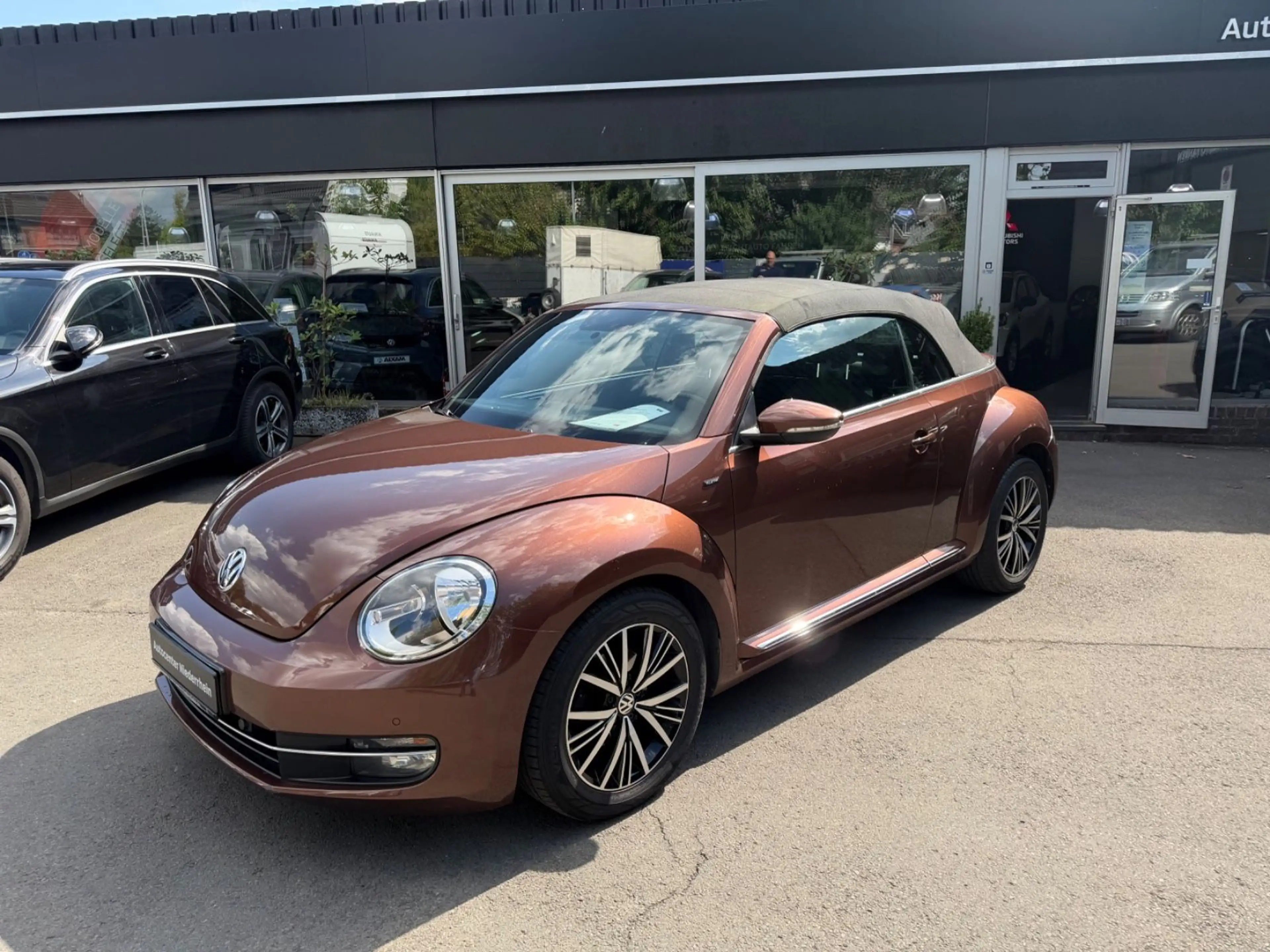 Volkswagen Beetle Cabriolet Allstar — photo 10
