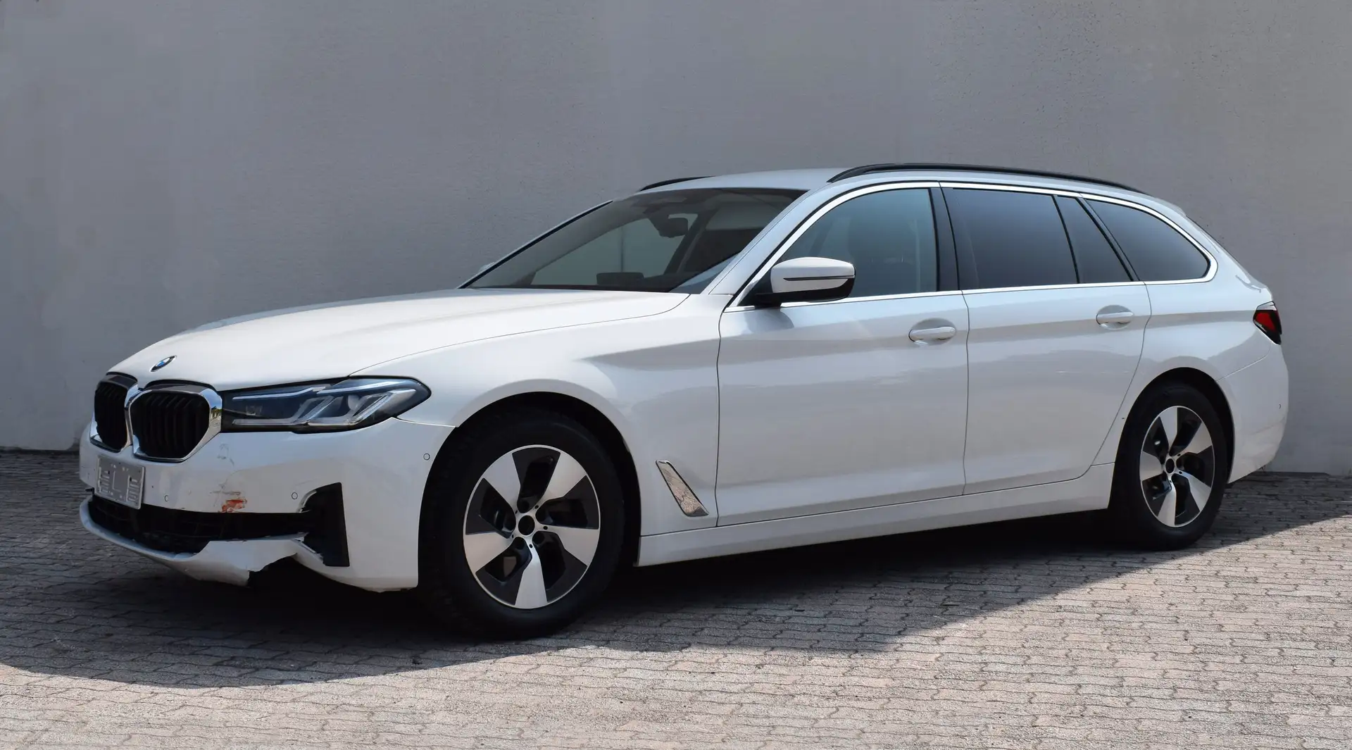 BMW 520 520 Mild-Hybrid 140 kW 48 v Wit - 2