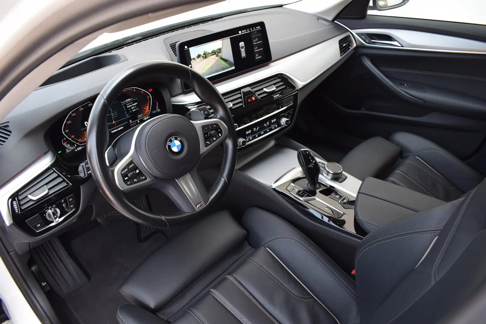 BMW 520 520 Mild-Hybrid 140 kW 48 v Bianco - 1