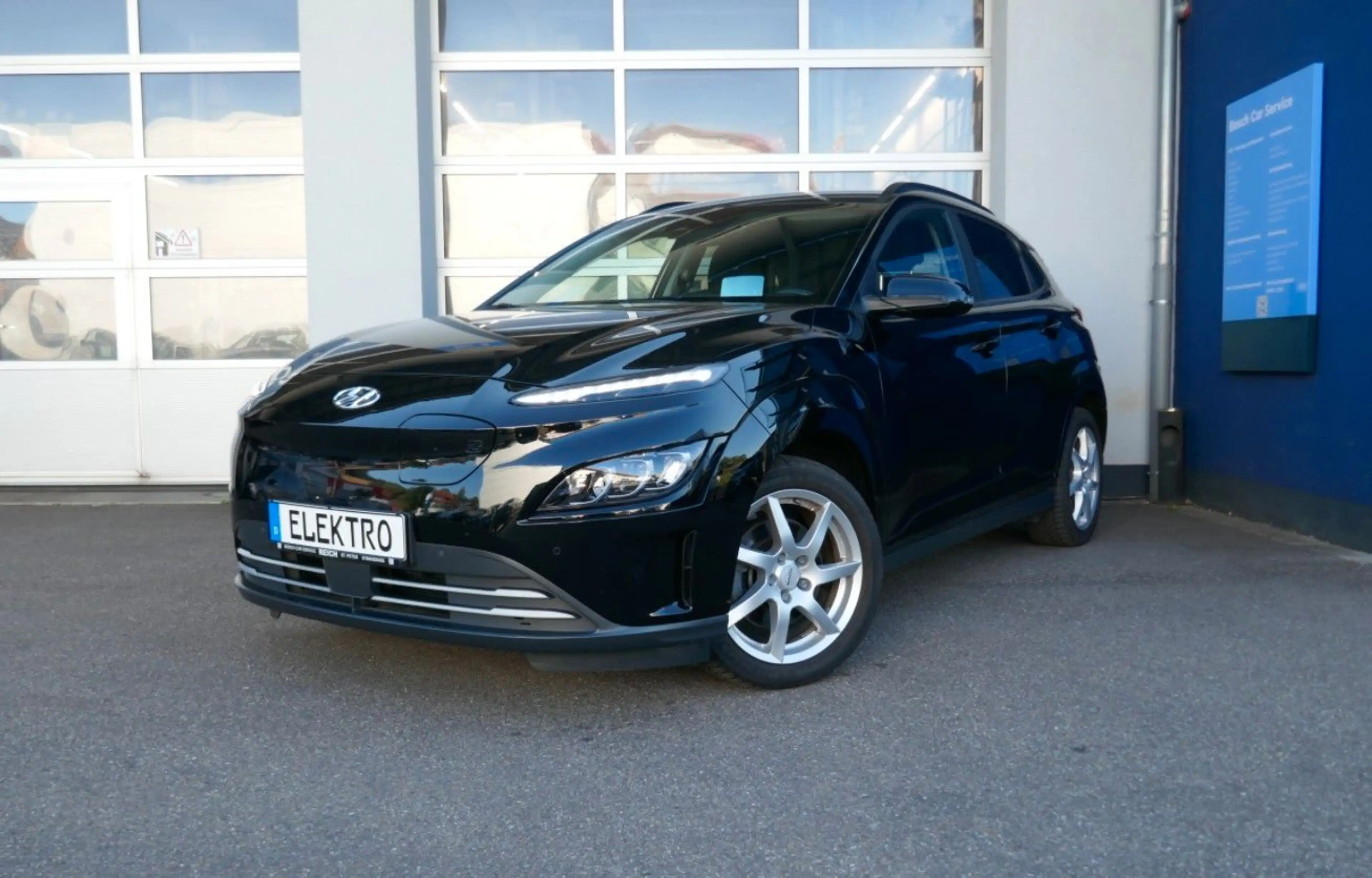 Hyundai KONA EV 100 % SOH HEAD UP ACC