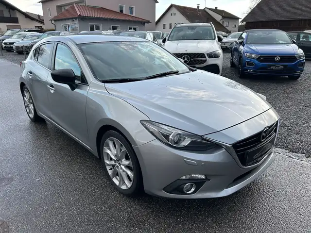 Mazda 3 Lim. Sports-Line *BOSE*HEAD UP*