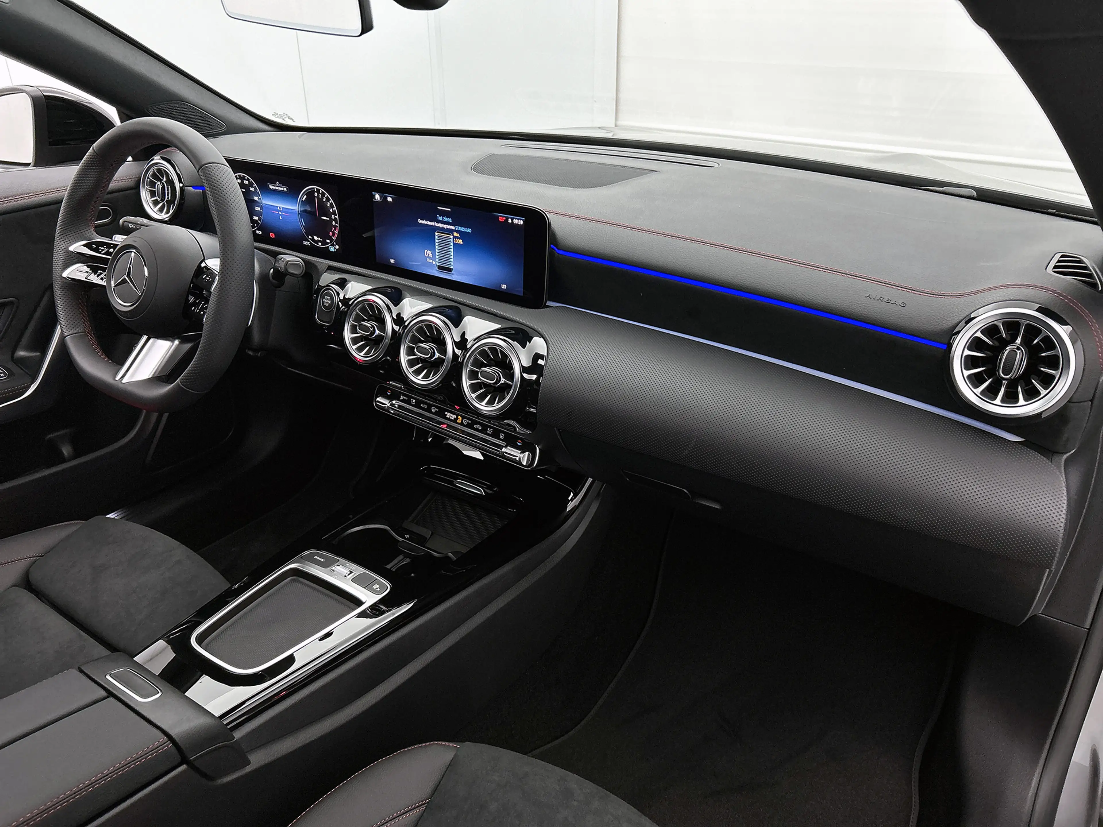 Mercedes-Benz CLA 250 Shooting Brake e Business Solution AMG | Nightpakk — photo 7