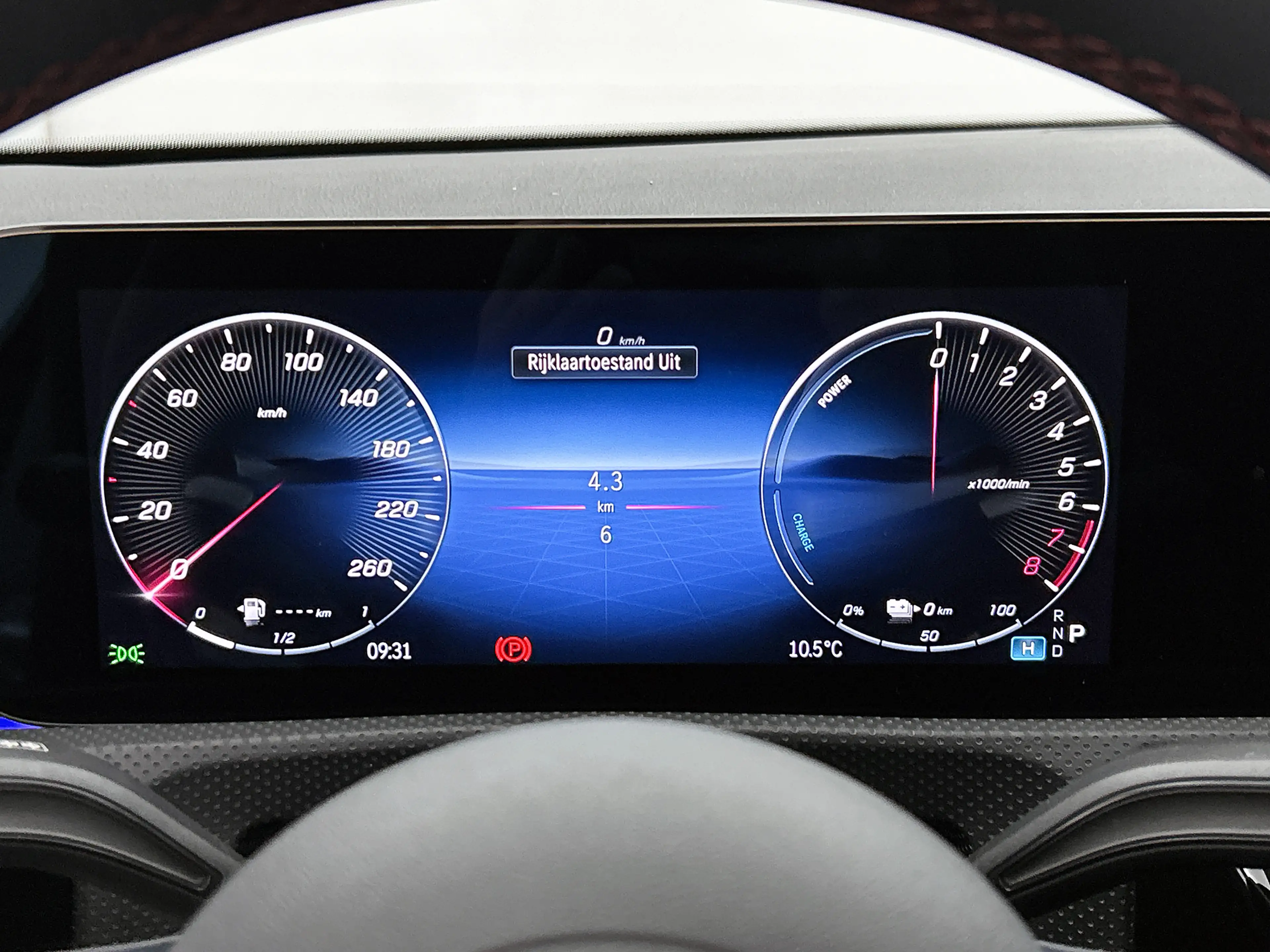 Mercedes-Benz CLA 250 Shooting Brake e Business Solution AMG | Nightpakk — photo 6