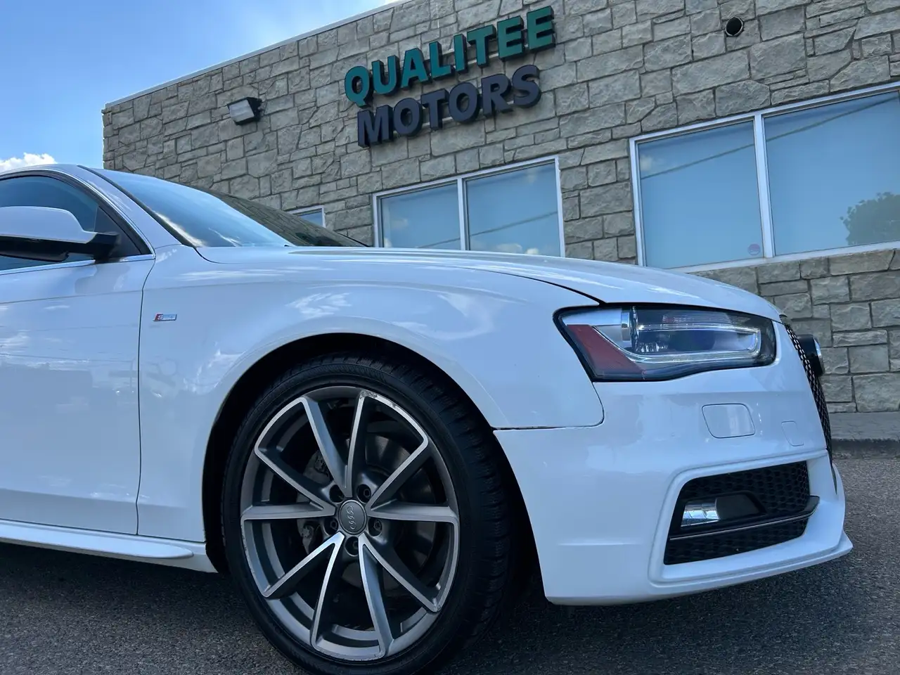 Audi A4 photo Audi A4