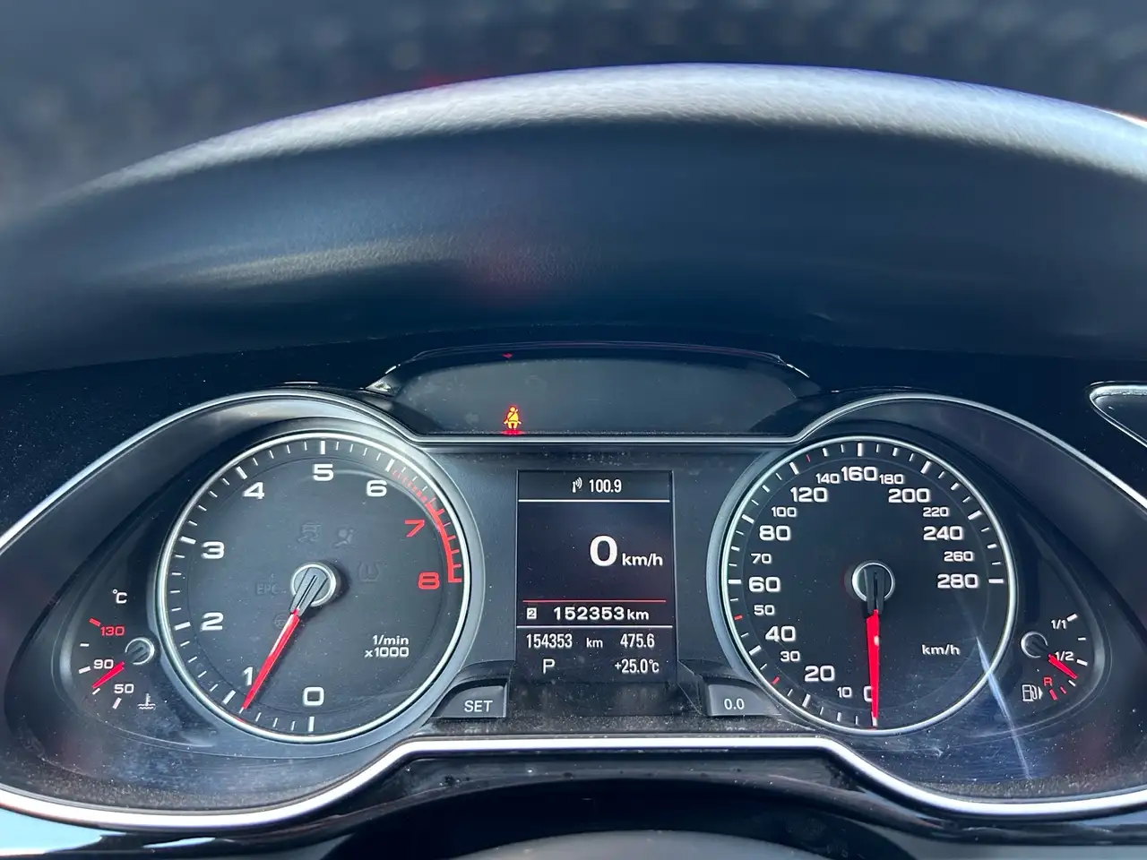 Audi A4 photo Audi A4