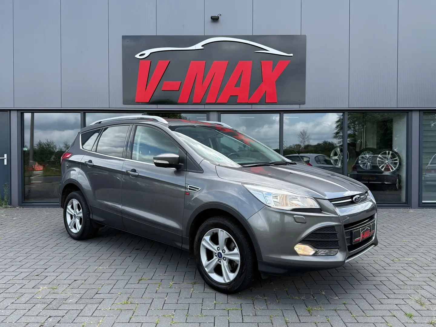 Ford Kuga 1.6 Ecoboost Trend Edit Airco Stoelverw Trekhaak Grijs - 2
