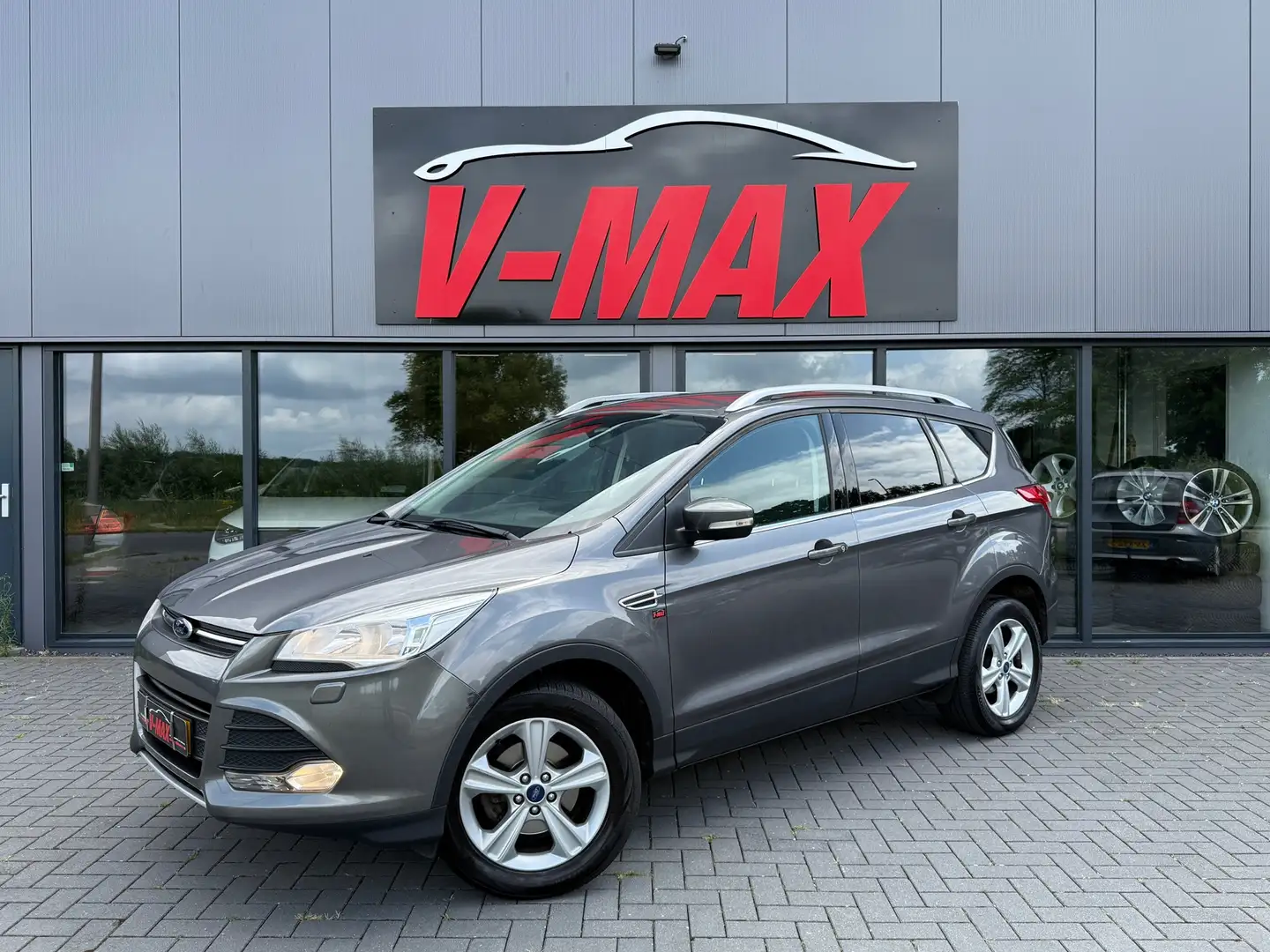 Ford Kuga 1.6 Ecoboost Trend Edit Airco Stoelverw Trekhaak Grijs - 1