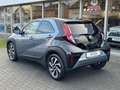 Toyota Aygo X 1.0 VVT-i MT Pulse Bi-tone | Celestite grey, 17 in Grau - thumbnail 10