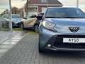 Toyota Aygo X 1.0 VVT-i MT Pulse Bi-tone | Celestite grey, 17 in Grau - thumbnail 5