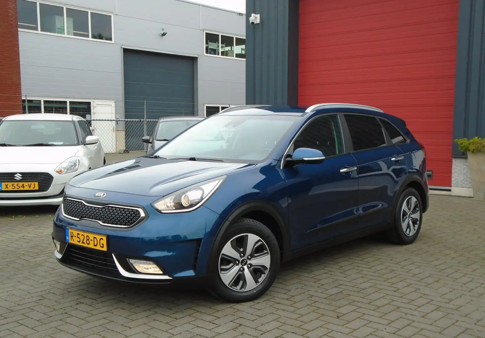 Kia Niro 1.6 GDi Hybrid First Edition,Automaat,Trekhaak Azul - 1