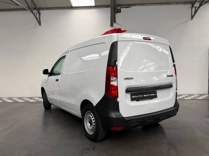 Dacia Dokker 1.6i Ambiance — photo 2