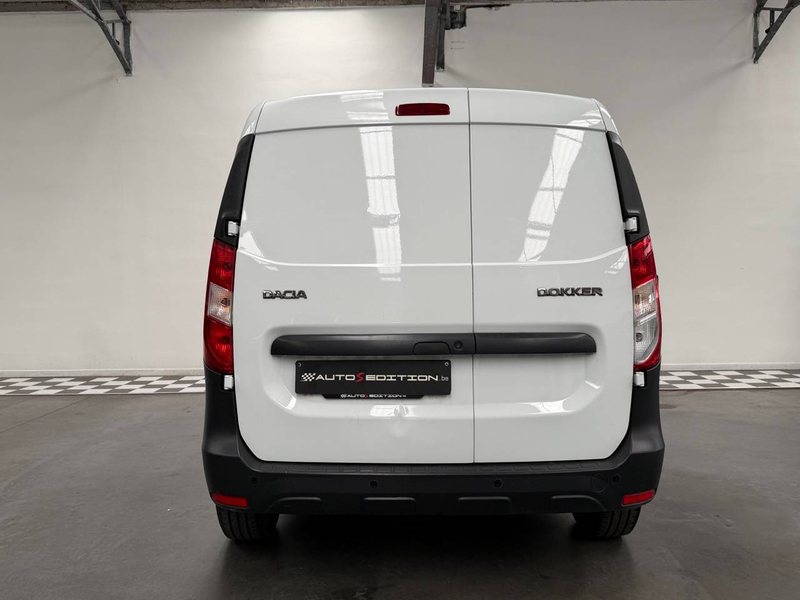 Dacia Dokker 1.6i Ambiance — photo 4