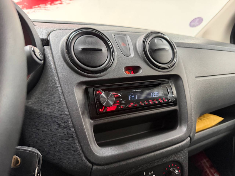 Dacia Dokker 1.6i Ambiance — photo 12