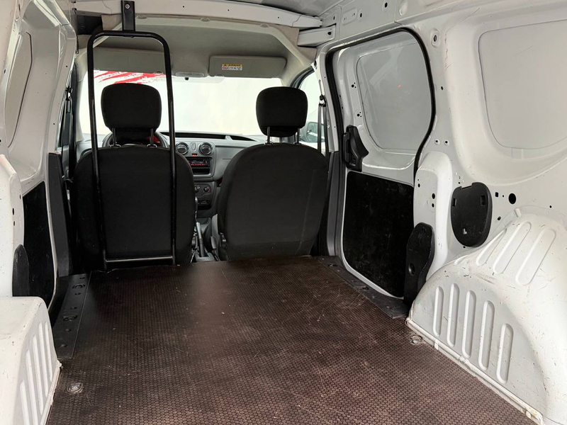 Dacia Dokker 1.6i Ambiance — photo 14