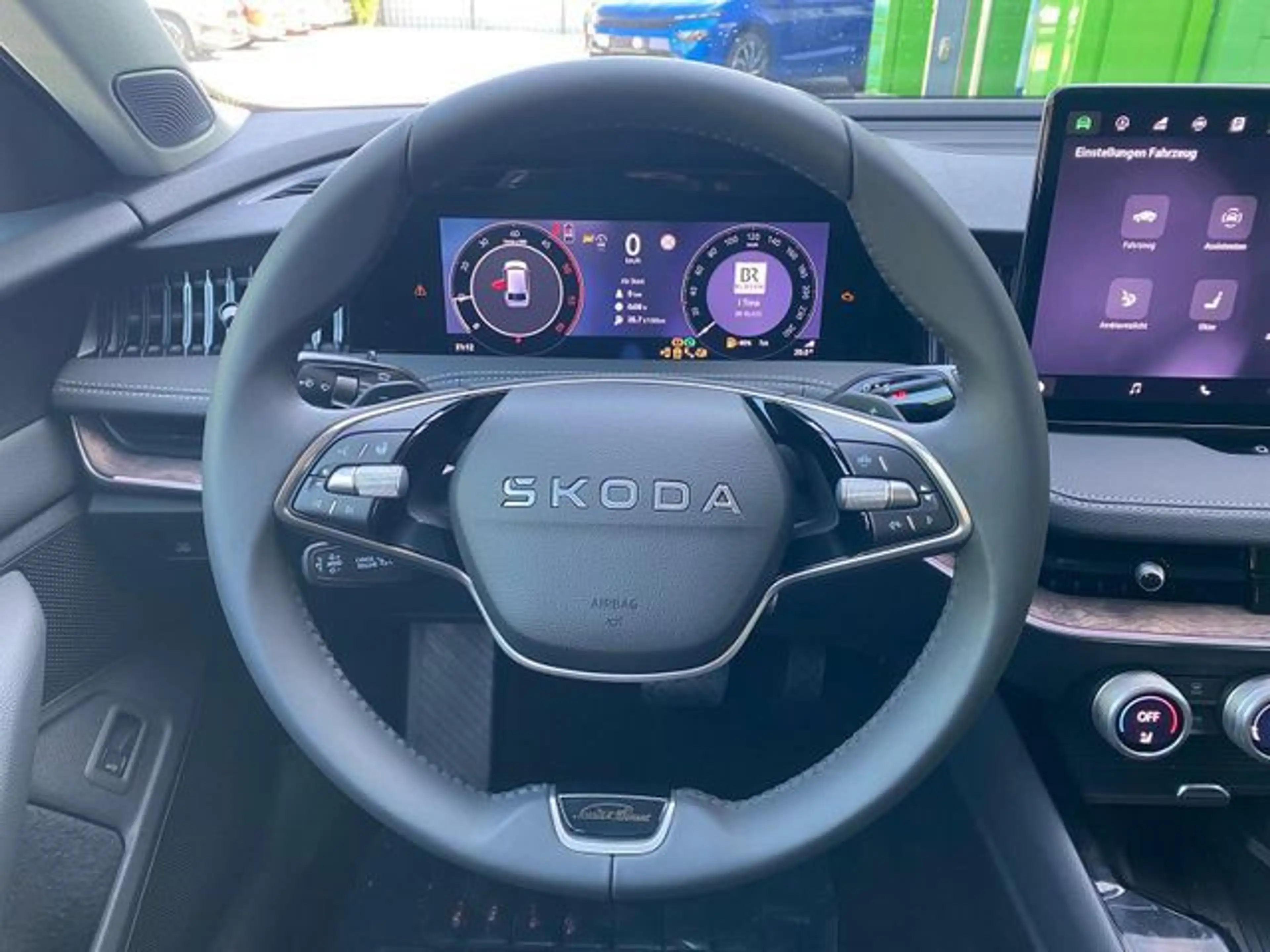 Skoda Superb Combi  iV 1.5 TSI DSG Laurin&Klement VOLL — photo 10