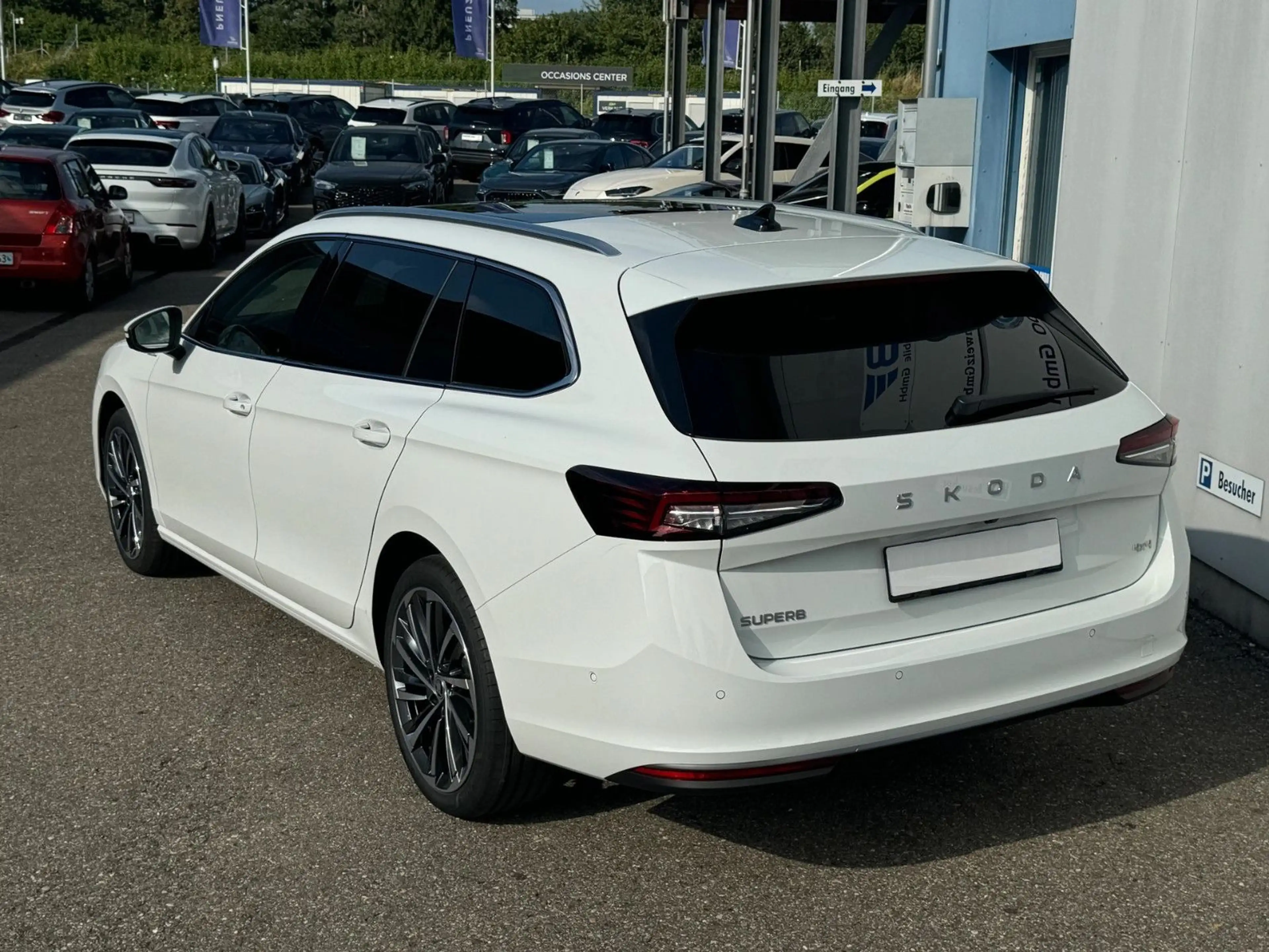 Skoda Superb Combi  iV 1.5 TSI DSG Laurin&Klement VOLL — photo 2