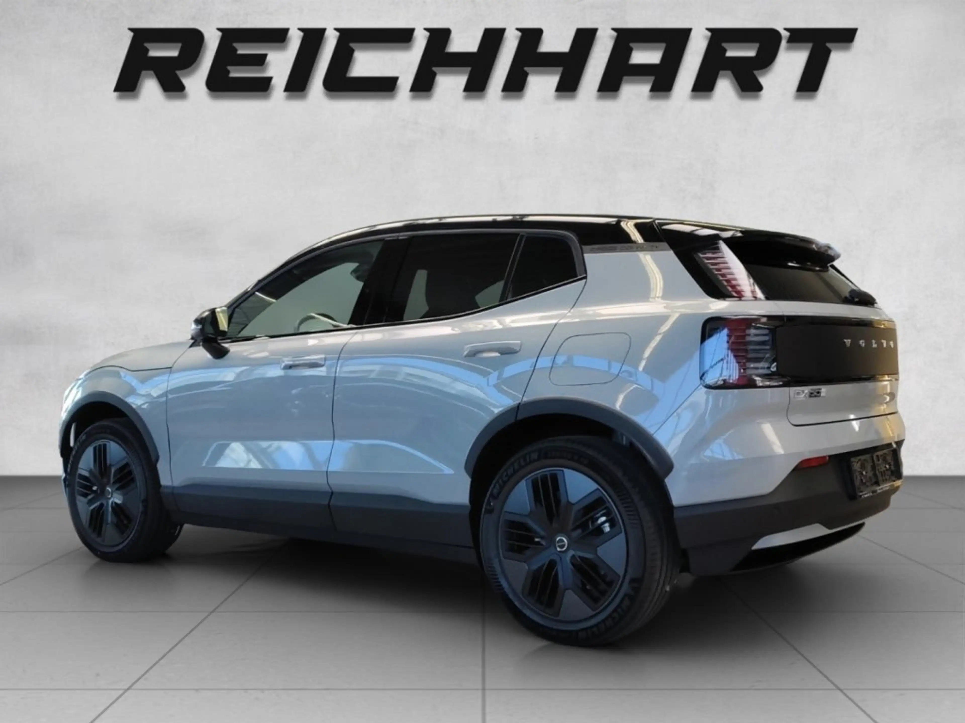 Volvo EX30 Cross Country Plus — photo 3