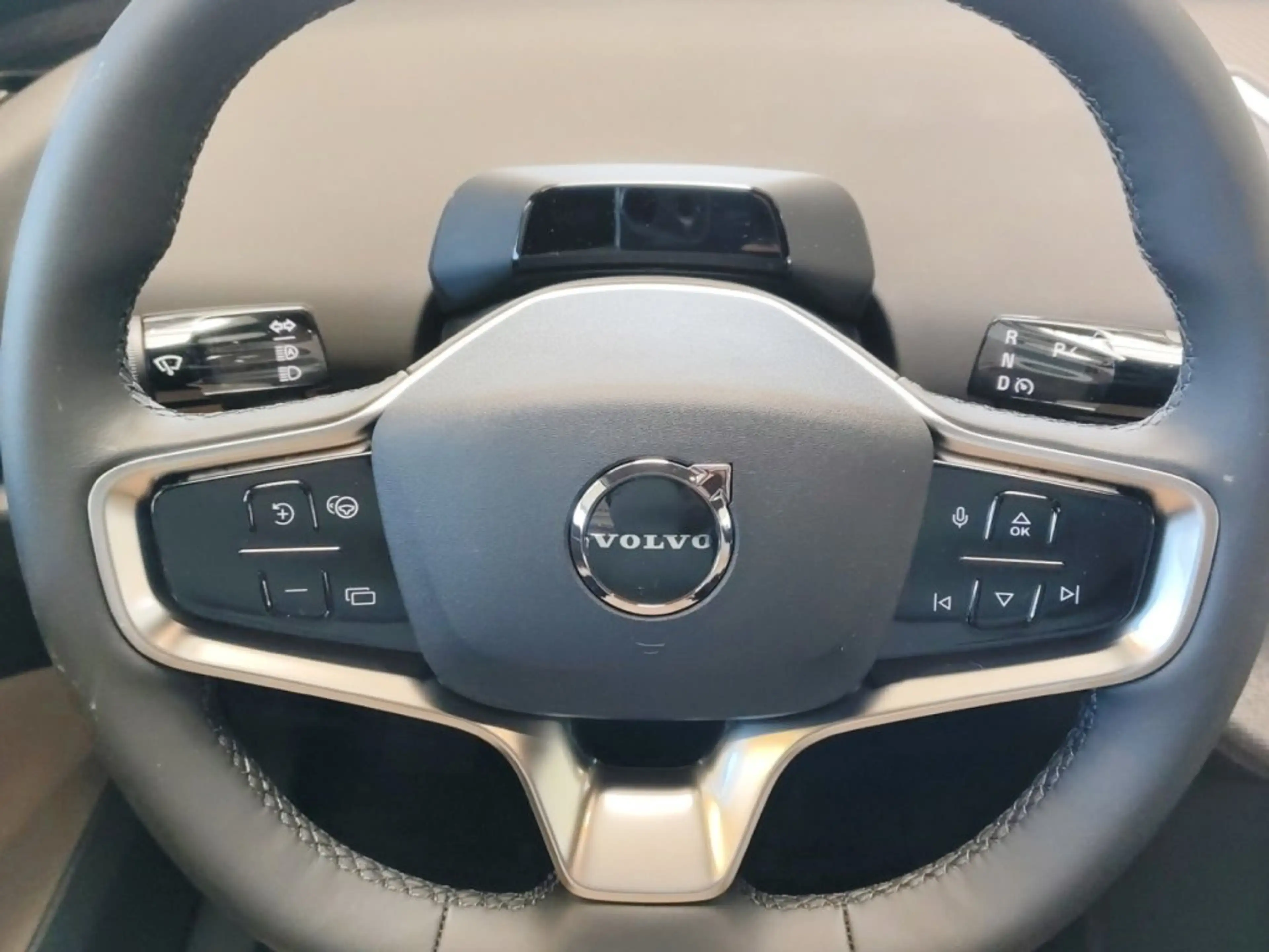 Volvo EX30 Cross Country Plus — photo 12