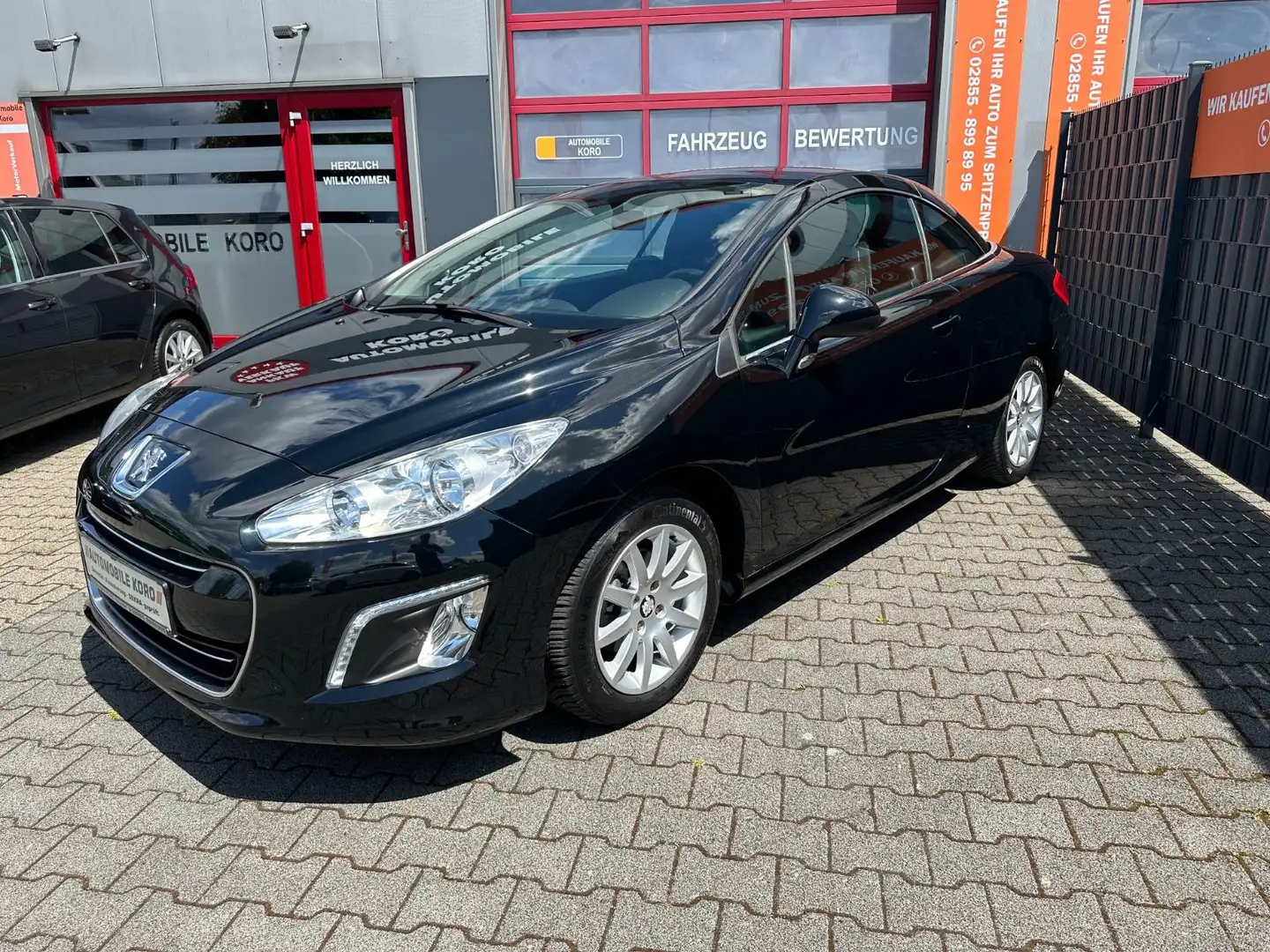Peugeot 308 CC Cabrio-Coupe Access/1Hand/ Noir - 2
