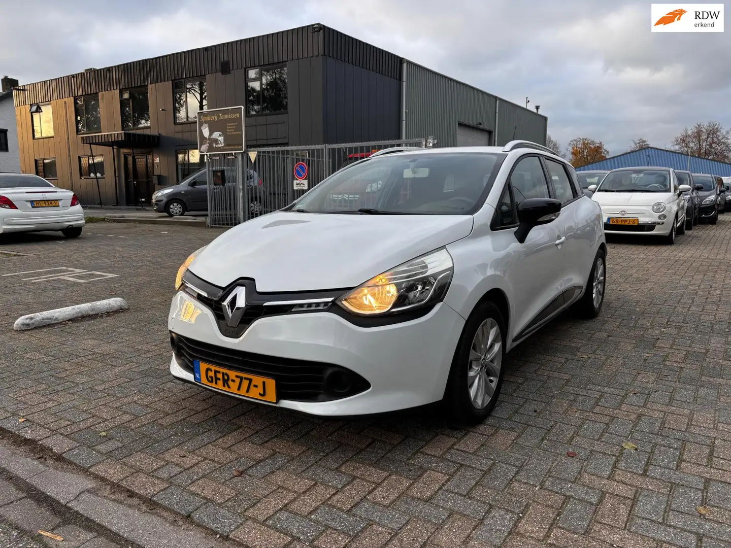 Renault Clio Estate 0.9 TCe Expression Vol Ondh - Nw Apk Wit - 1