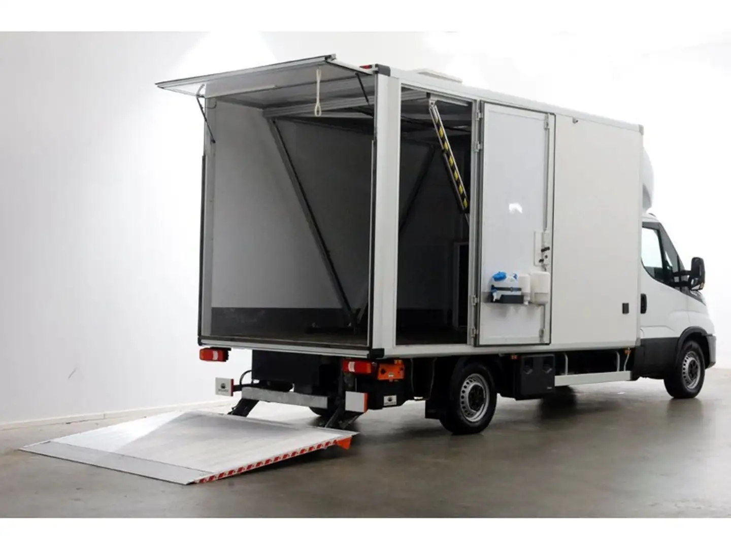 Iveco Daily Daily 35S16A8 Koffer/LBW mobile Werkstatt Weiß - 1