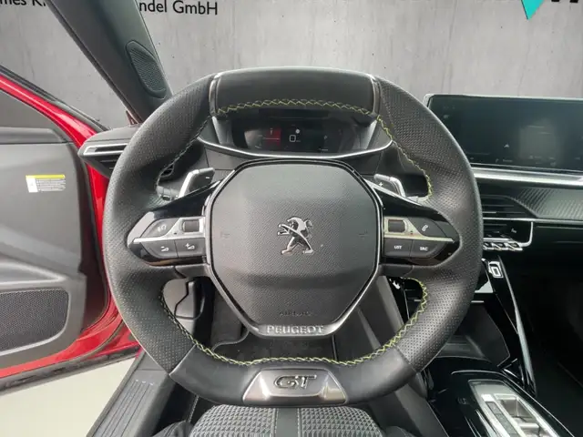 Peugeot 2008 view 10