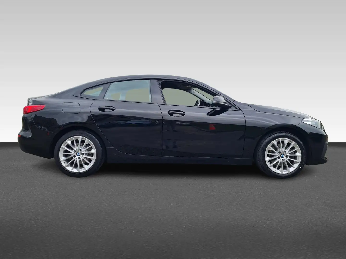 BMW 218 2-serie Gran Coupé 218i Executive Edition | automa Zwart - 2