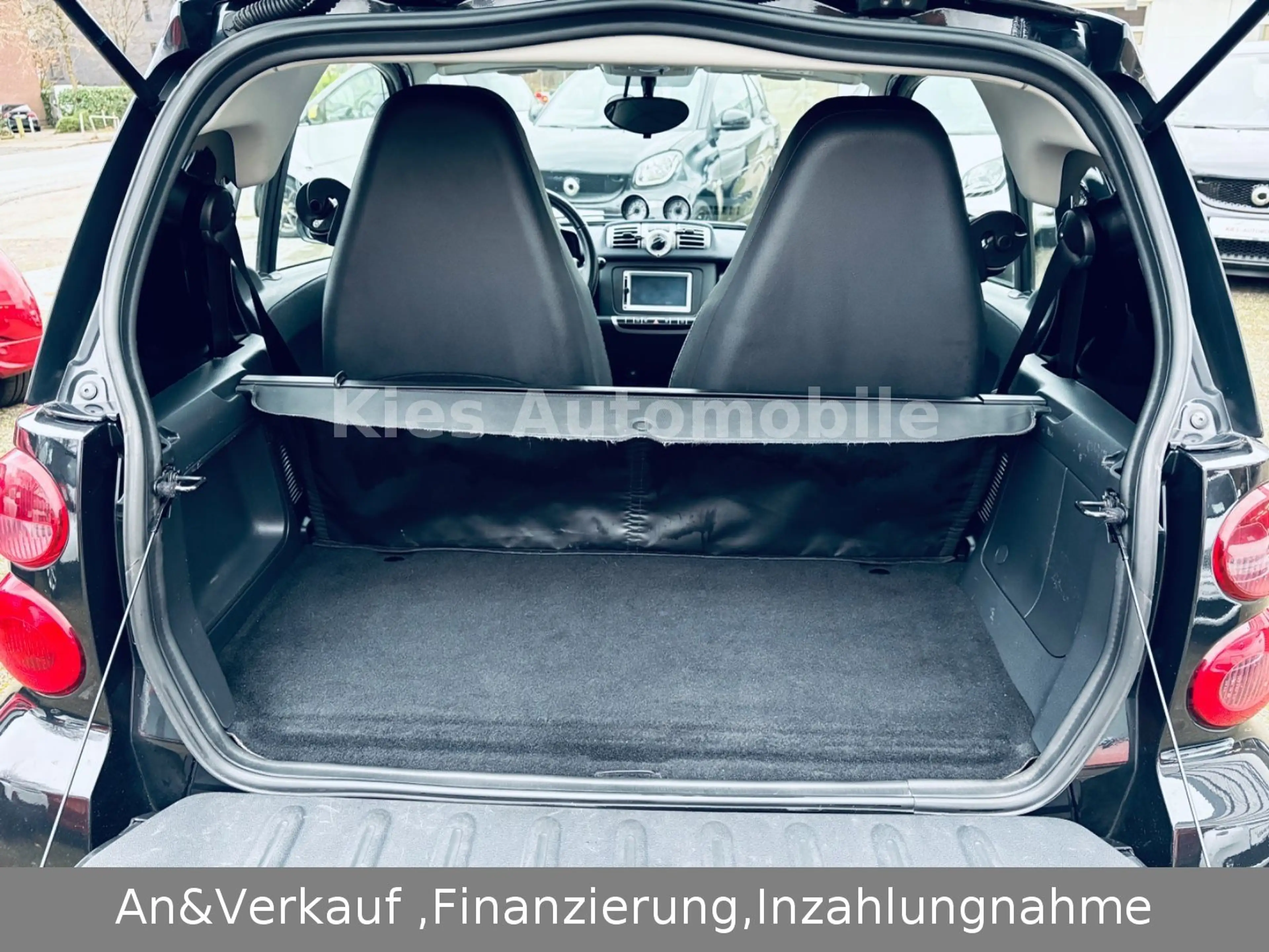 smart forTwo Passion 84Ps AUTOM/SERVO/NAVI/PANORAMA — photo 15