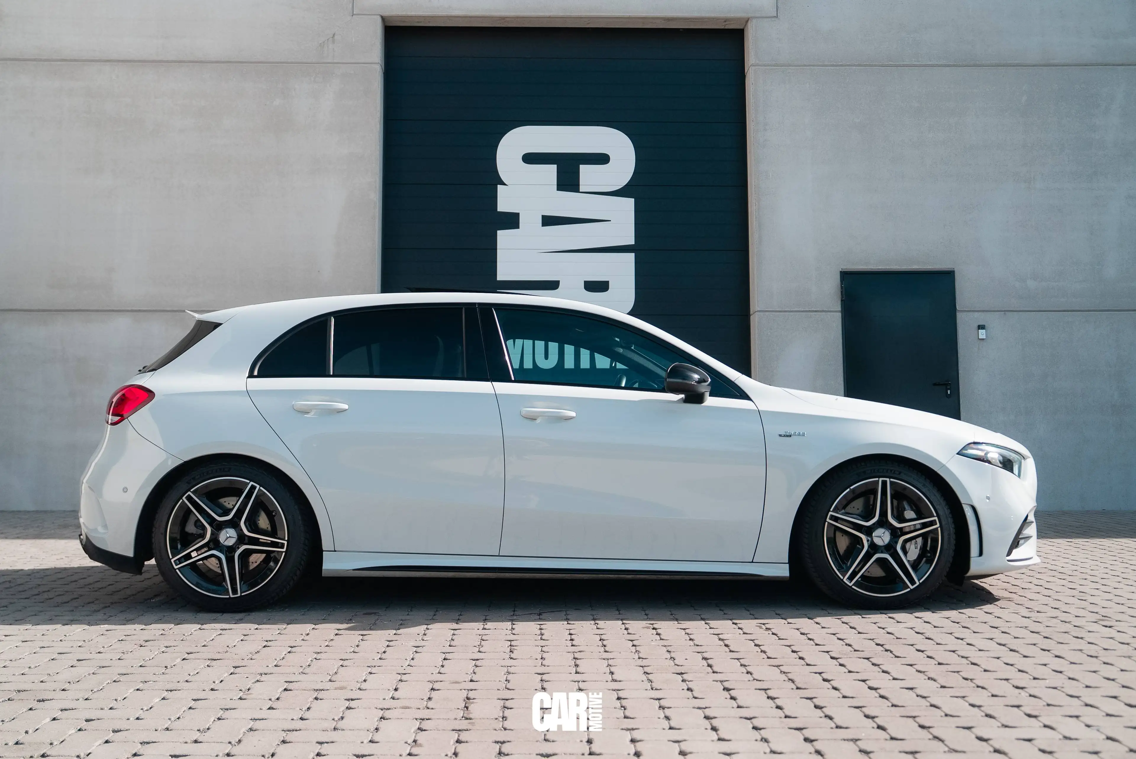 Mercedes-Benz A 35 AMG 4-Matic / PANO / BURMESTER / NIGHT PACK / MULTIBEAM LED / CARPLAY — photo 6