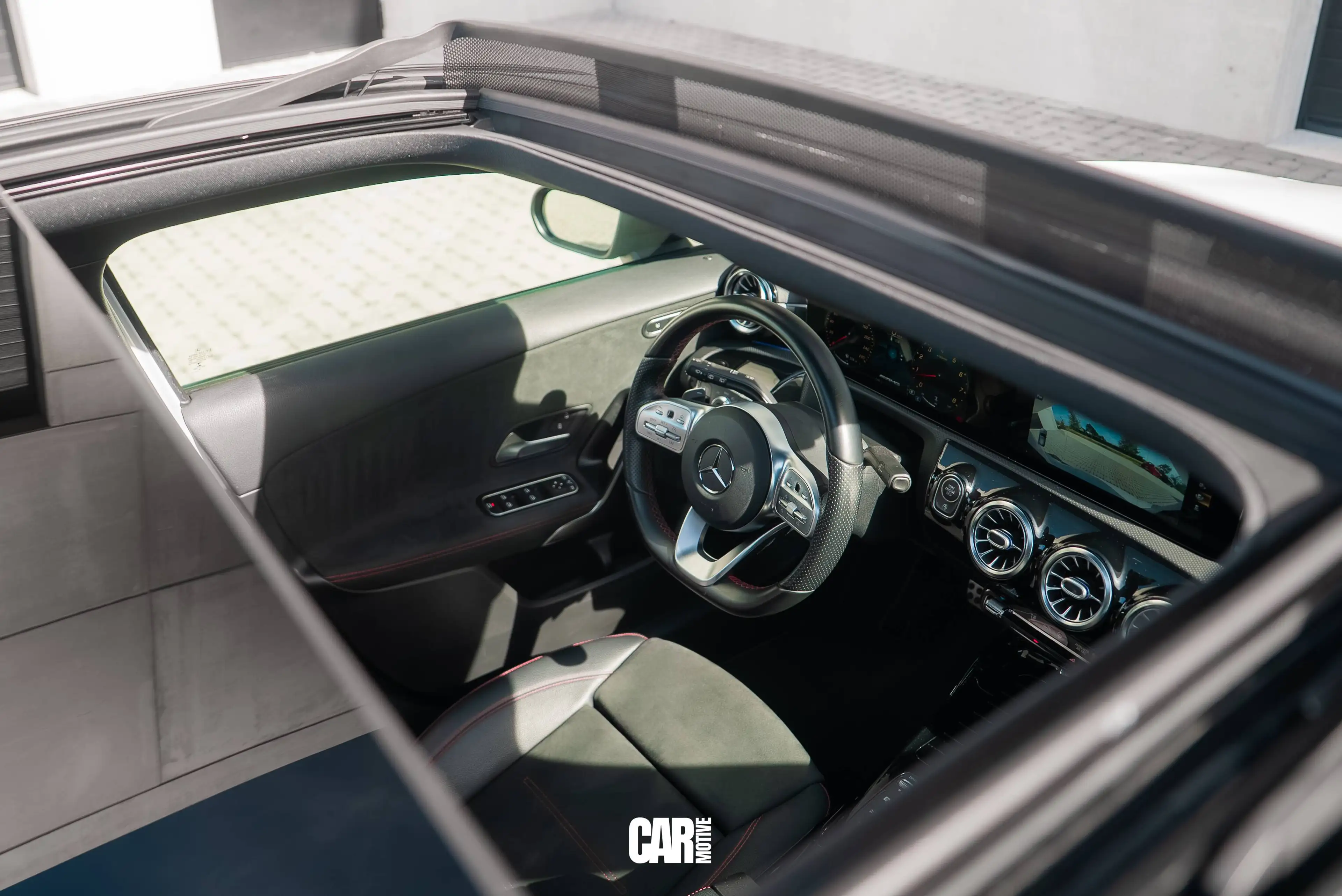 Mercedes-Benz A 35 AMG 4-Matic / PANO / BURMESTER / NIGHT PACK / MULTIBEAM LED / CARPLAY — photo 14