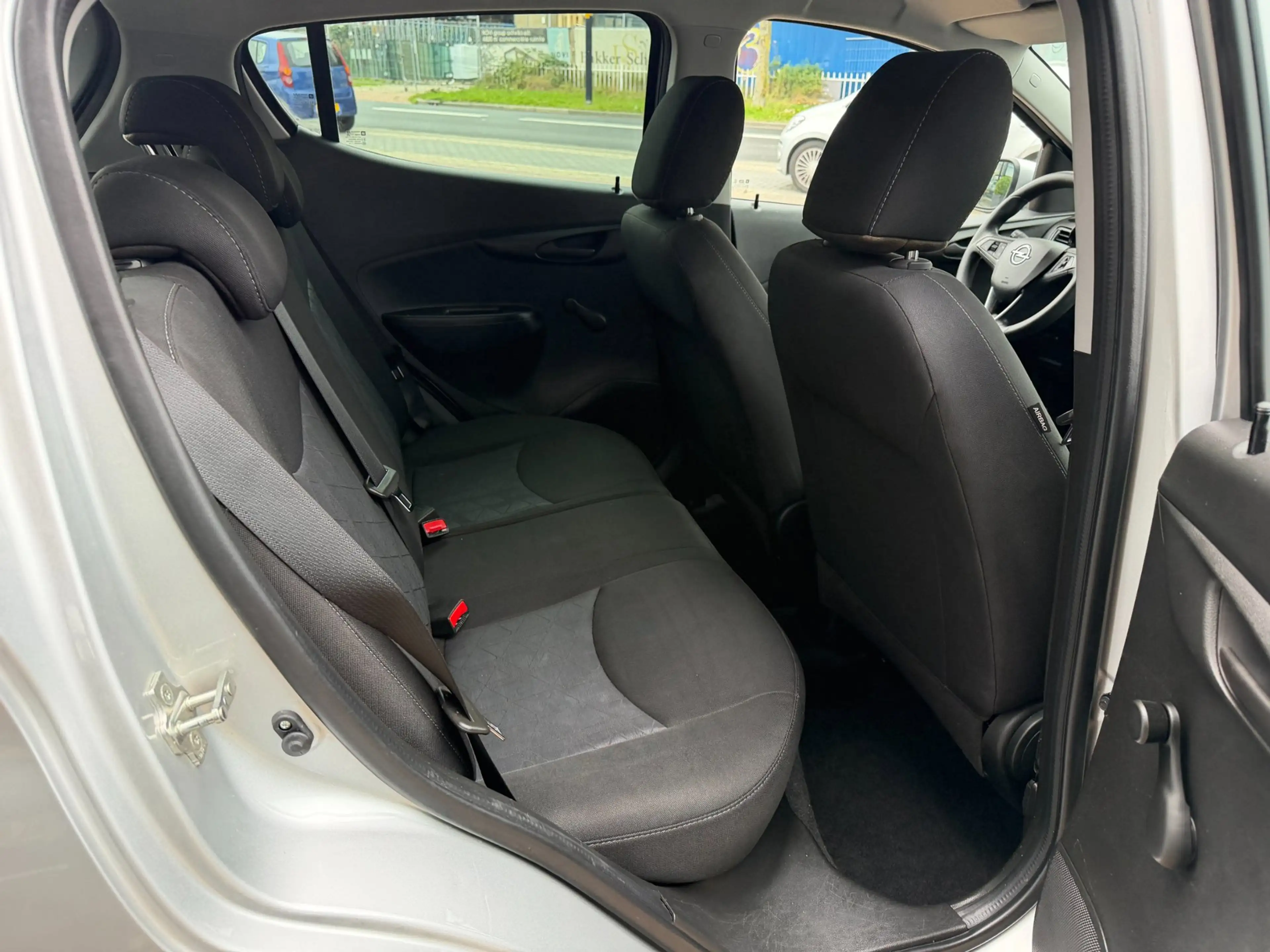 Opel Karl 1.0 ecoFLEX 120 Jaar Edition Cruise|CAMERA|Carplay — photo 11