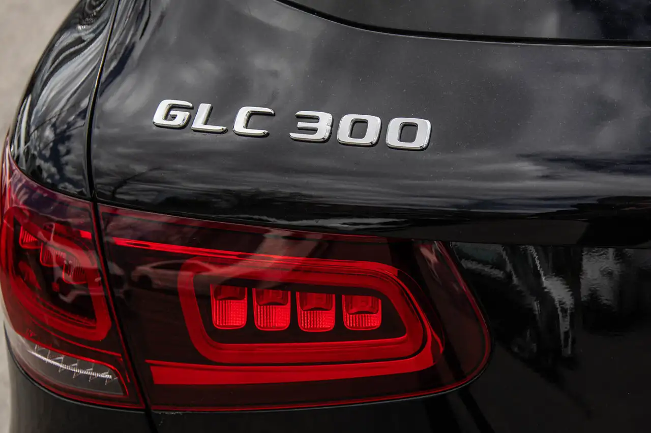 Mercedes-Benz GLC снимка Mercedes-Benz GLC