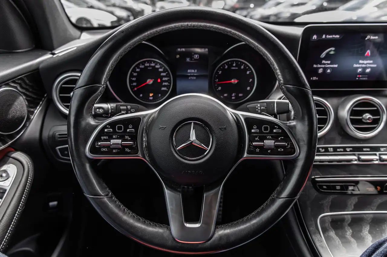 Mercedes-Benz GLC снимка Mercedes-Benz GLC