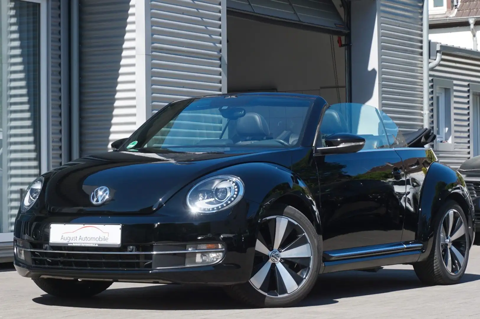 Volkswagen Beetle Cabriolet Exclusive Sport Navi Kam Fender Noir - 1