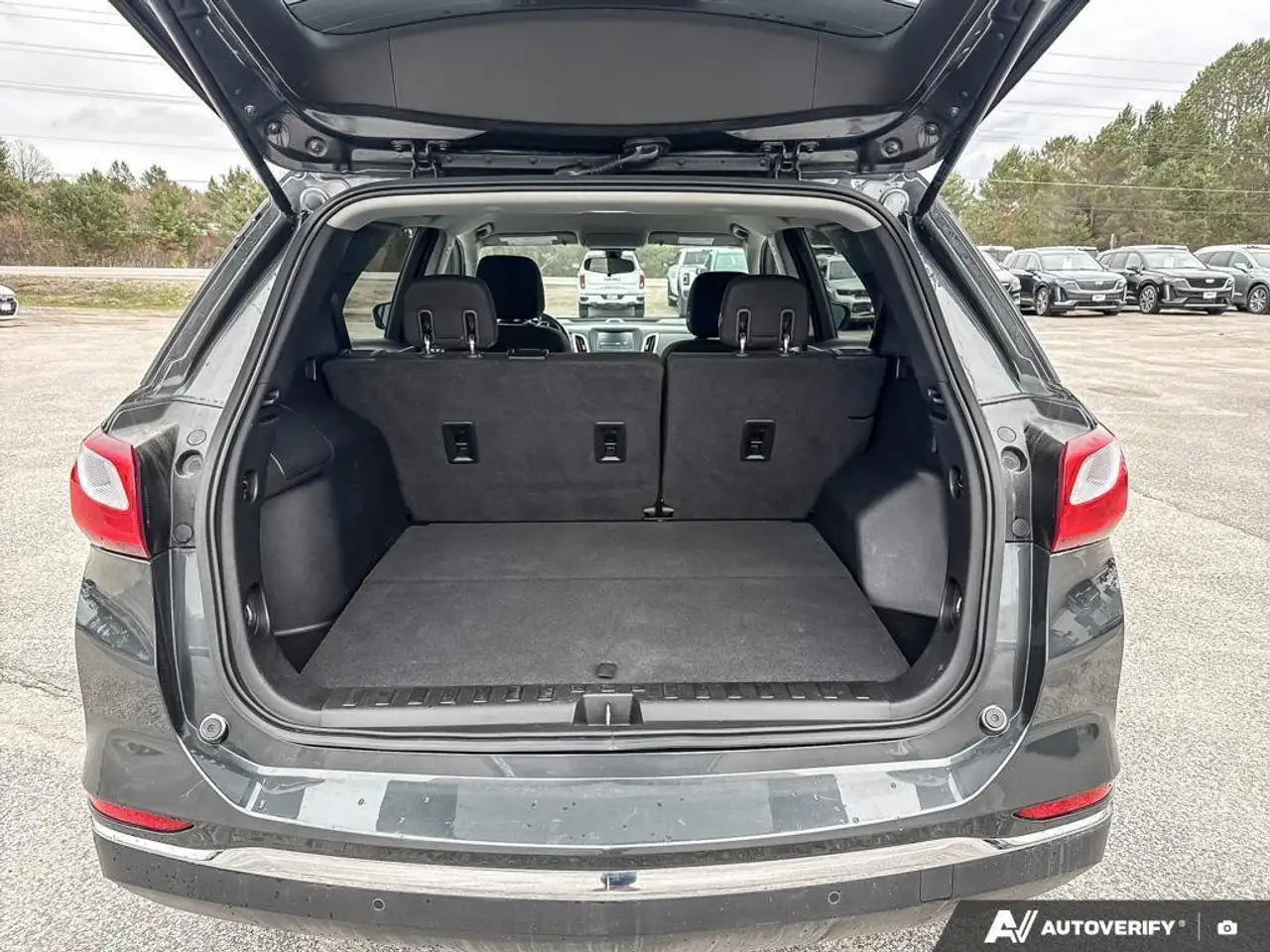 Chevrolet Equinox снимка Chevrolet Equinox