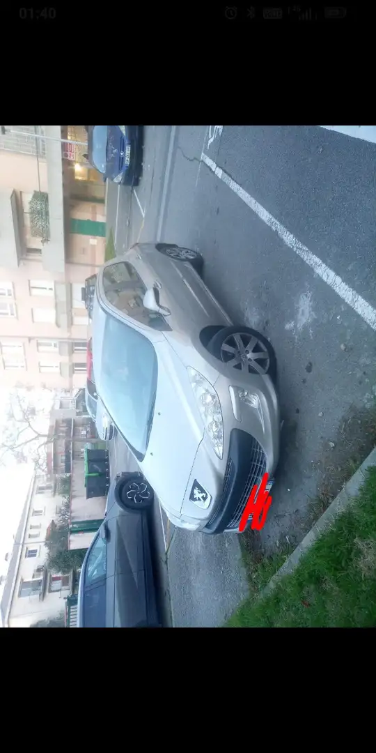 Peugeot 308 1.6 HDi 90ch BLUE LION Premium - 2