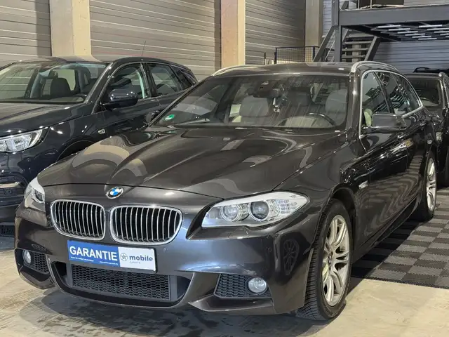BMW 535 i xDrive M-Paket *HUD*Leder*Kamera*AHK