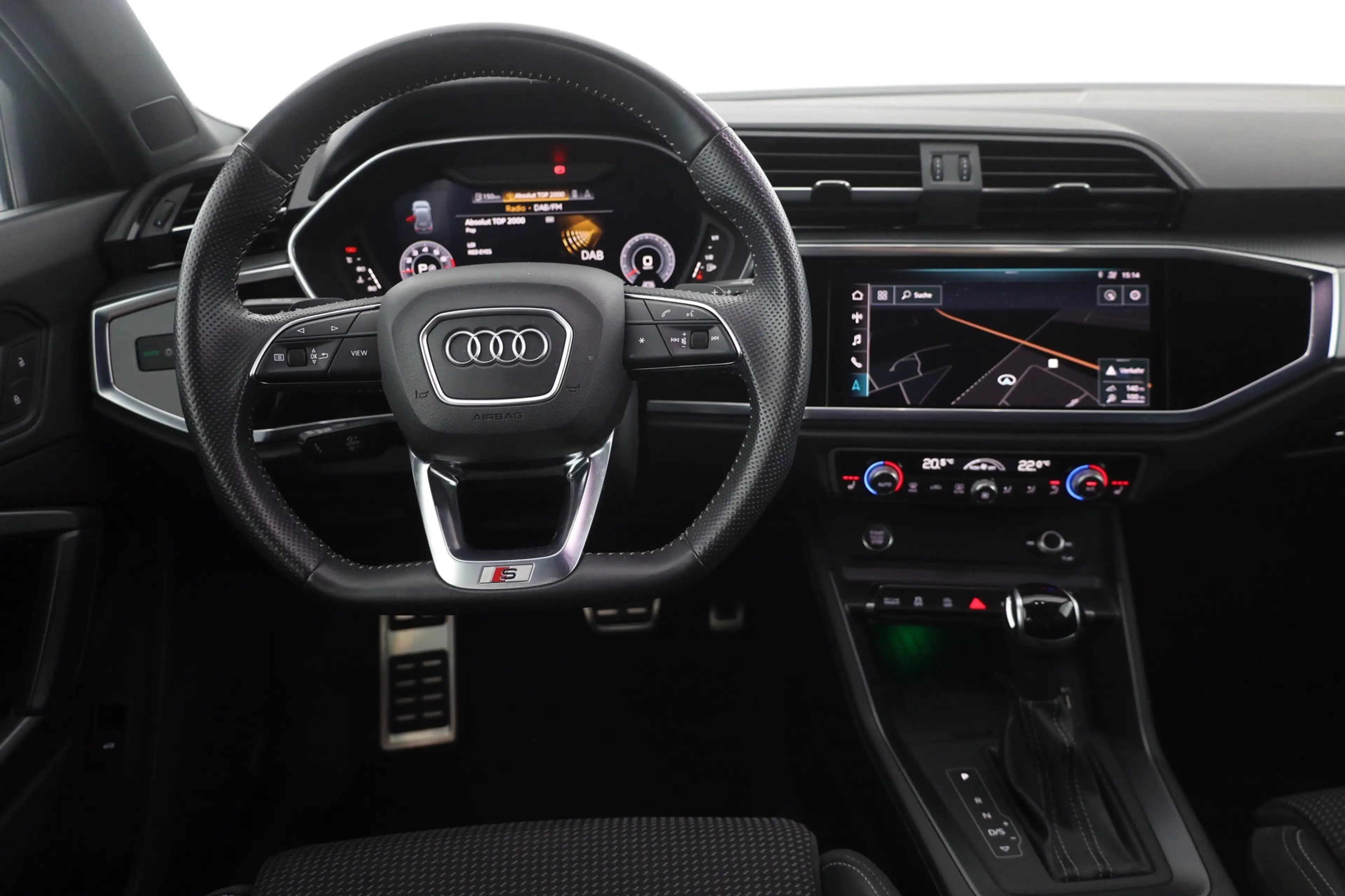 Audi Q3 35 TFSI S-Tronic S-Line LED Sitzheizung AHK — photo 10