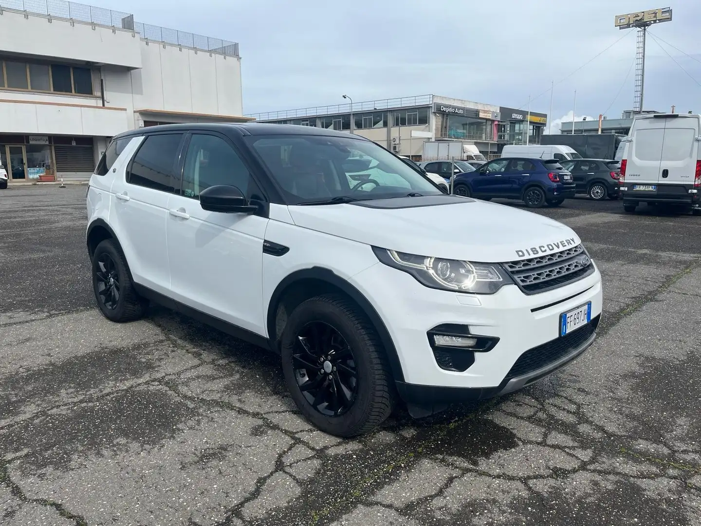 Land Rover Discovery Sport Discovery Sport 2.0 td4 HSE awd 150cv auto Biały - 2