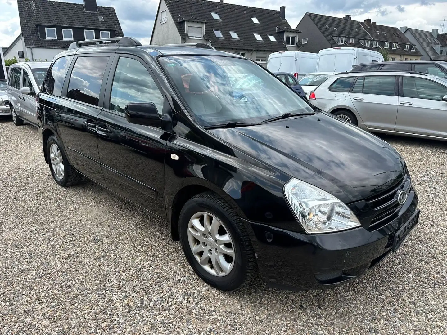 Kia Carnival 2.9 CRDi VGT LX*TUV/AU NEU*KLIMA* Schwarz - 2