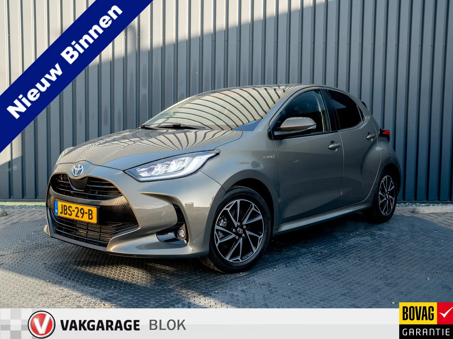 Toyota Yaris 1.5 Hybrid 115 Dynamic | Stoelverw. | Camera | Res Vert - 1