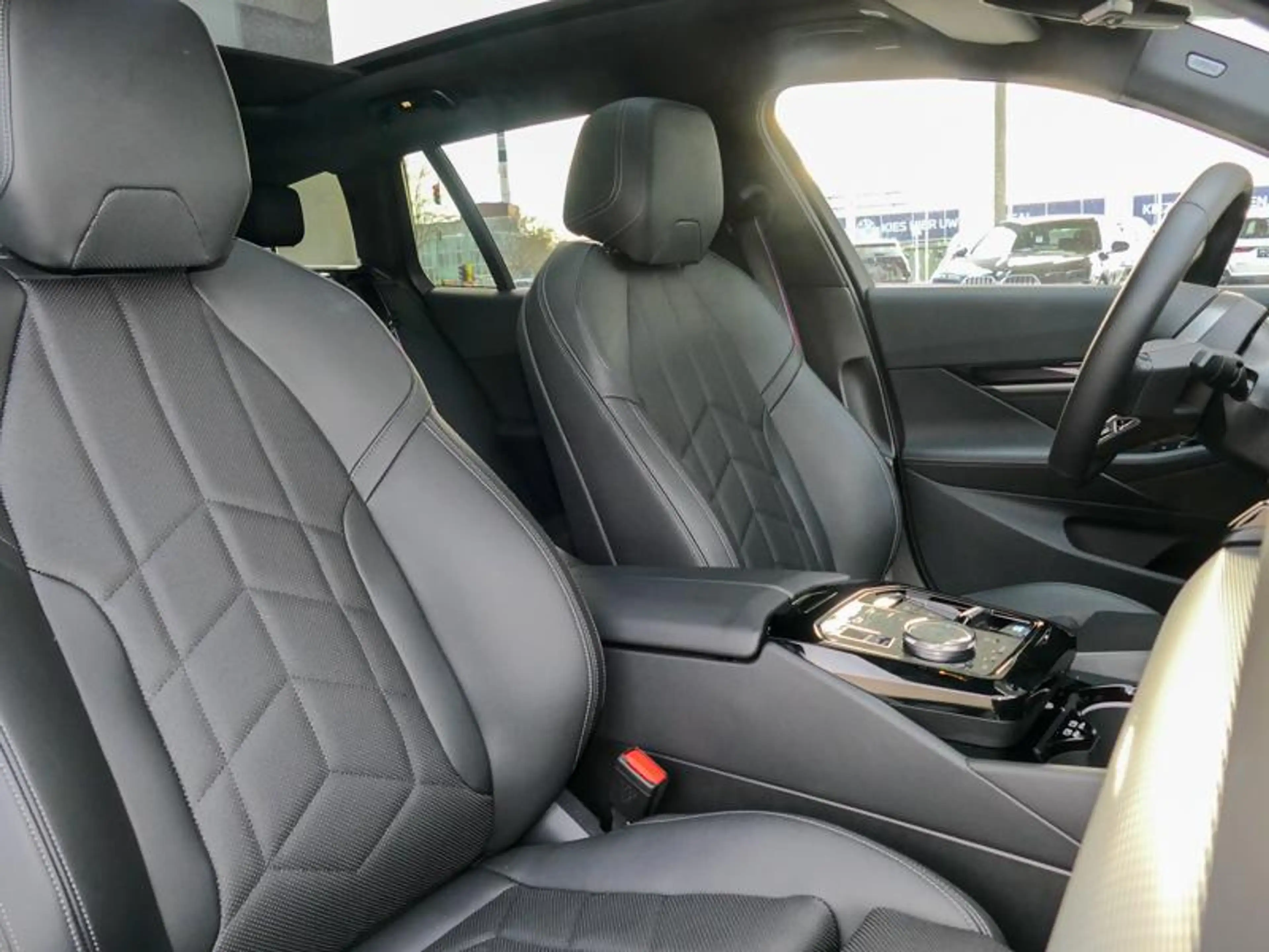 BMW i5 eDrive40 Touring M Sport PRO | PANO | — photo 13